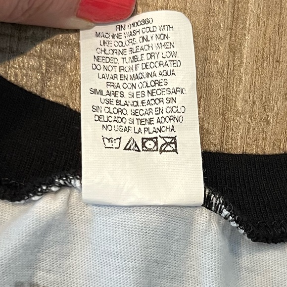 Netflix Stranger Things Hellfire Club Raglan Cotton T-shirt - Picture 4 of 7